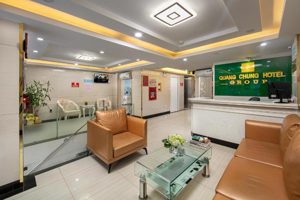 Quang Chung Hotel - 56 Le Van Thiem - By Bay Luxury Hanoj Exteriér fotografie